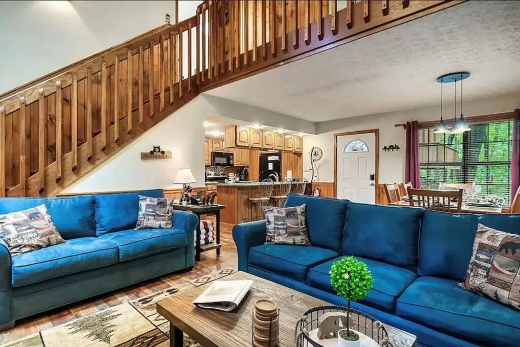 Beary Peaceful Smokies Retreat: Hot-Tub & Pools Villa Pigeon Forge Exterior photo